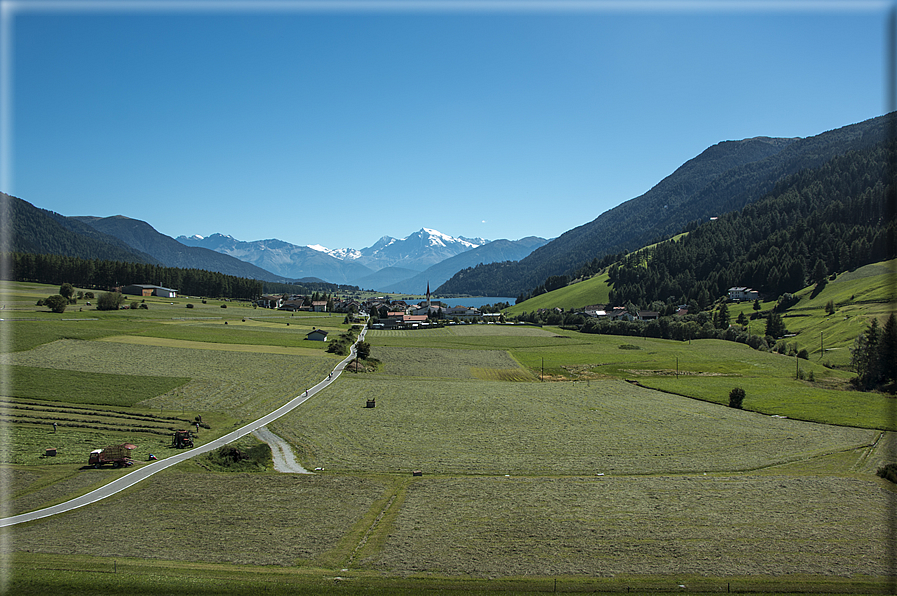 foto Lago di San Valentino alla Muta